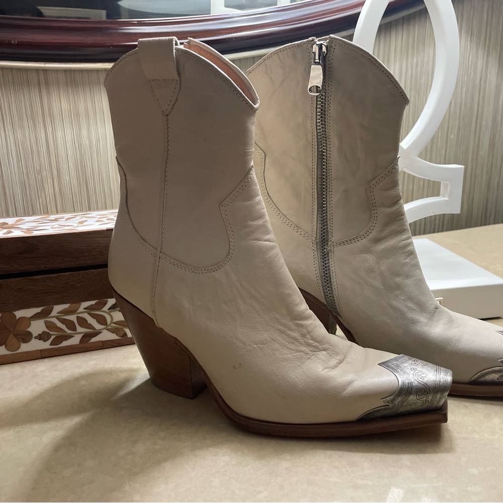Italian leather Chic Cream Ankle Boots with hand done Silver Detailing